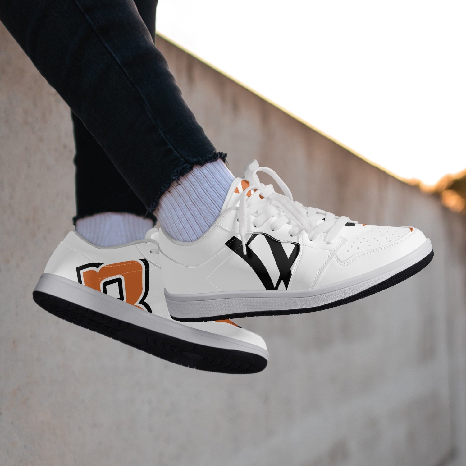 Designed specifically for volleyball enthusiasts, Top Notch volleyball sneakers showcase a trendy and sporty look. Each pair is adorned with striking volleyball-inspired graphics, displaying your love for the game. Whether you prefer classic team logos or vibrant prints, we have a wide range of designs to choose from.